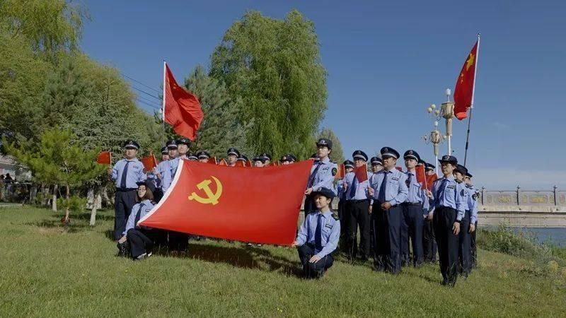 能为你解疑答惑!疑难杂症找胸闷,后背痛,半夜经常痛醒,是怎么回事。吧!